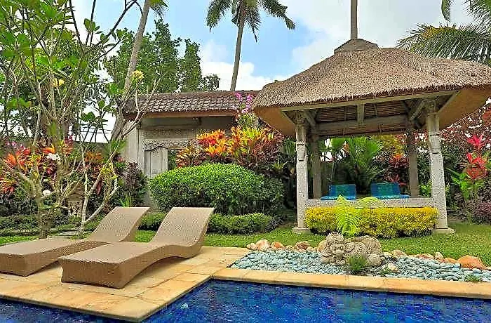 ホテル Mimpi Ubud