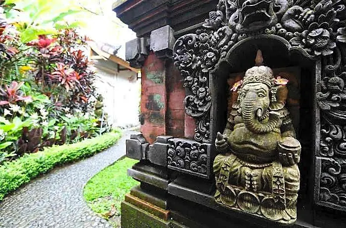 ホテル Mimpi Ubud 5*