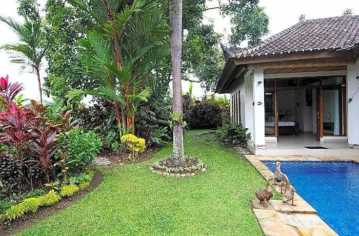 ホテル Mimpi Ubud