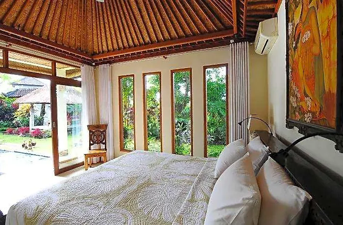 ホテル Mimpi Ubud